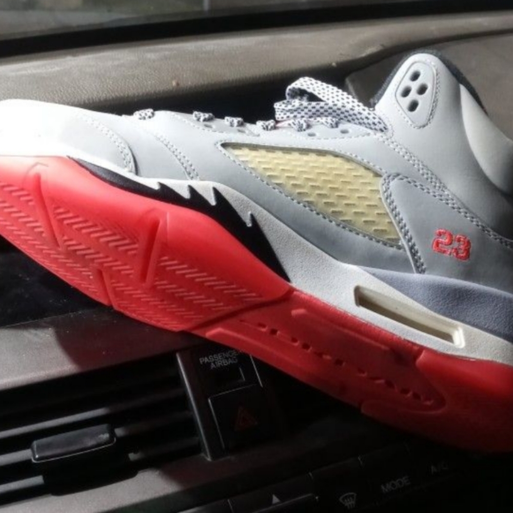 Jordan 5 hotlava